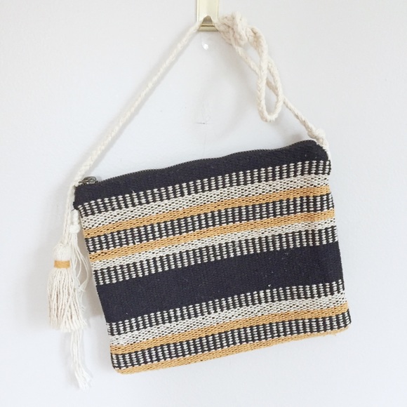 Universal Thread Handbags - Boho Knit Macrame Tassle Bag Tribal Purse